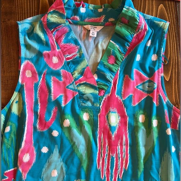 Crown & Ivy Blue and Pink Tank Top Size XL - Picture 3 of 5